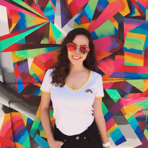 Meet your Posher, Paige - Picture 1 of 1